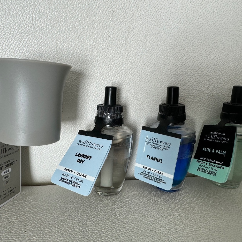 White Barn Bath & Body Works WallFlower & 3 Scents